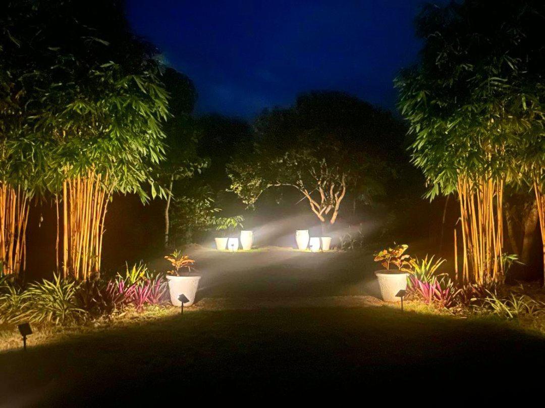 Lighthaus Dp Garden Resort Siquijor Extérieur photo